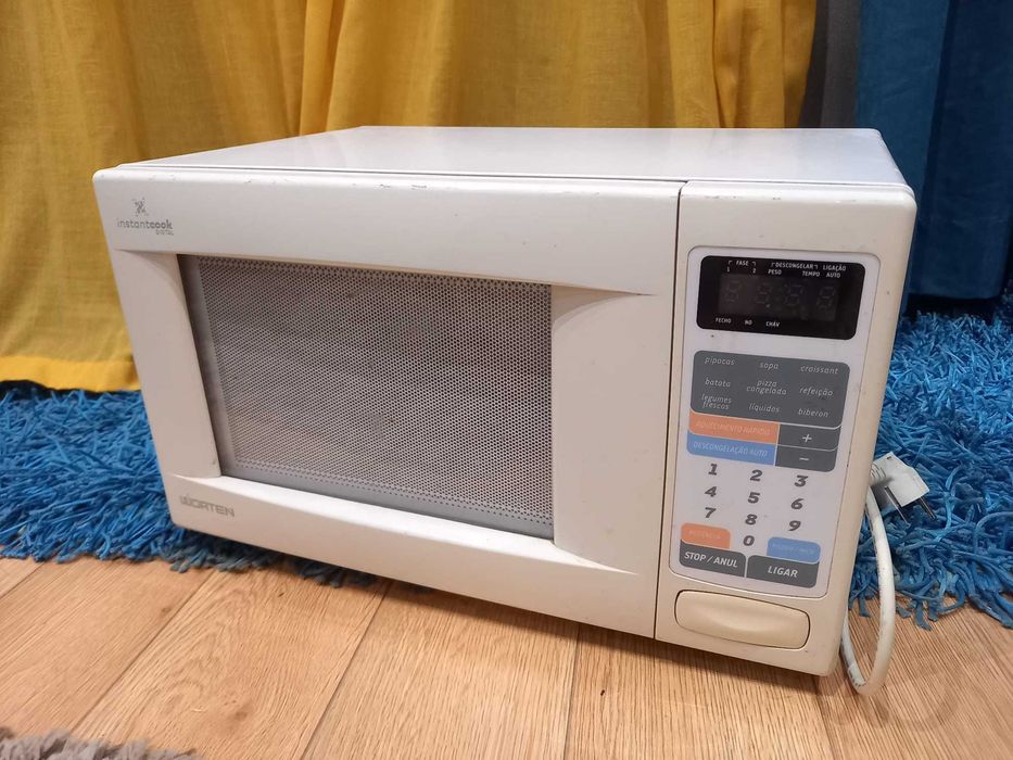 Micro-ondas Digital 1.200wts