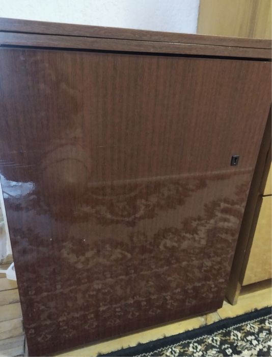 Швейна машинка чайка