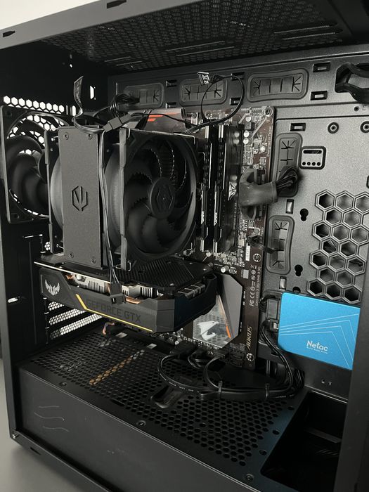 Komputer do gier - RYZEN 5 5600x / GTX 1650 / 16gb RAM / ssd 1tb