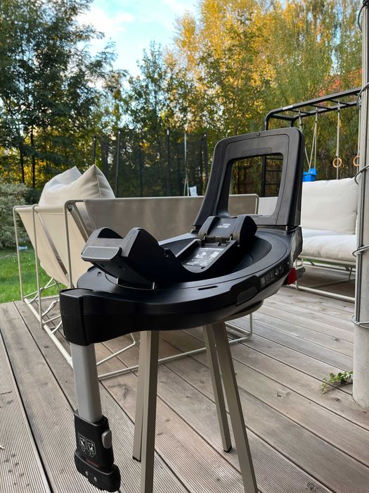 Fotelik Britax Romer Baby Safe 3 i-Size Space Black z bazą Vario 5Z