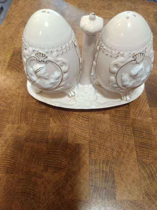 Loiça antiga,macau e Alcobaça