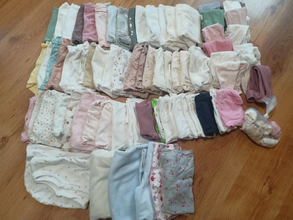 Paka ciuchów niemowlęcych