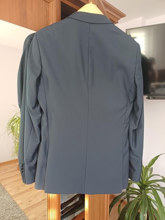 Garnitur męski granatowy