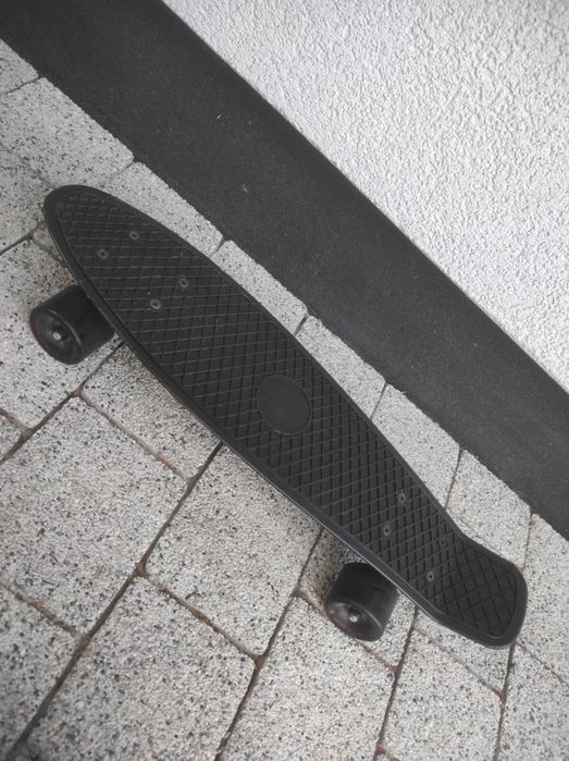 Deskorolka fiszka czarna