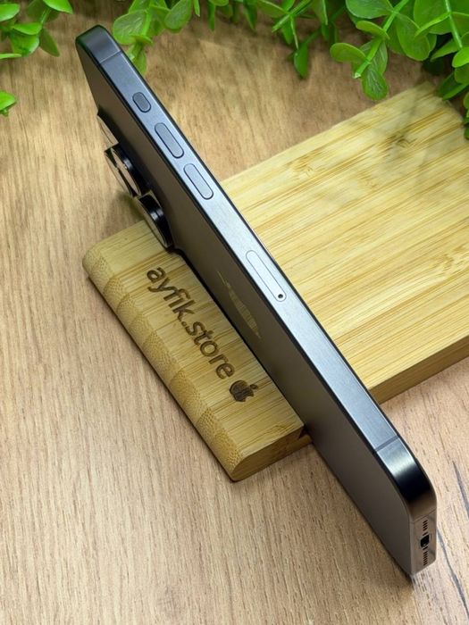 Iphone 15 pro max 256GB titanium black 