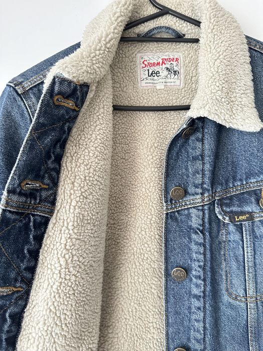 Куртка levis,розмір M