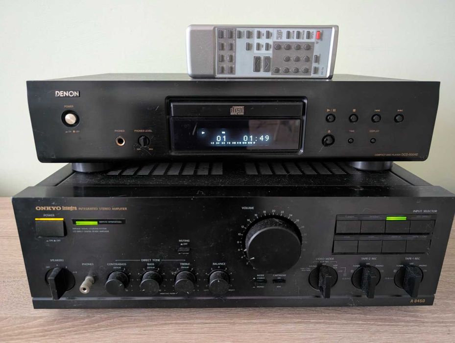 CD програвач Denon DCD-500AE