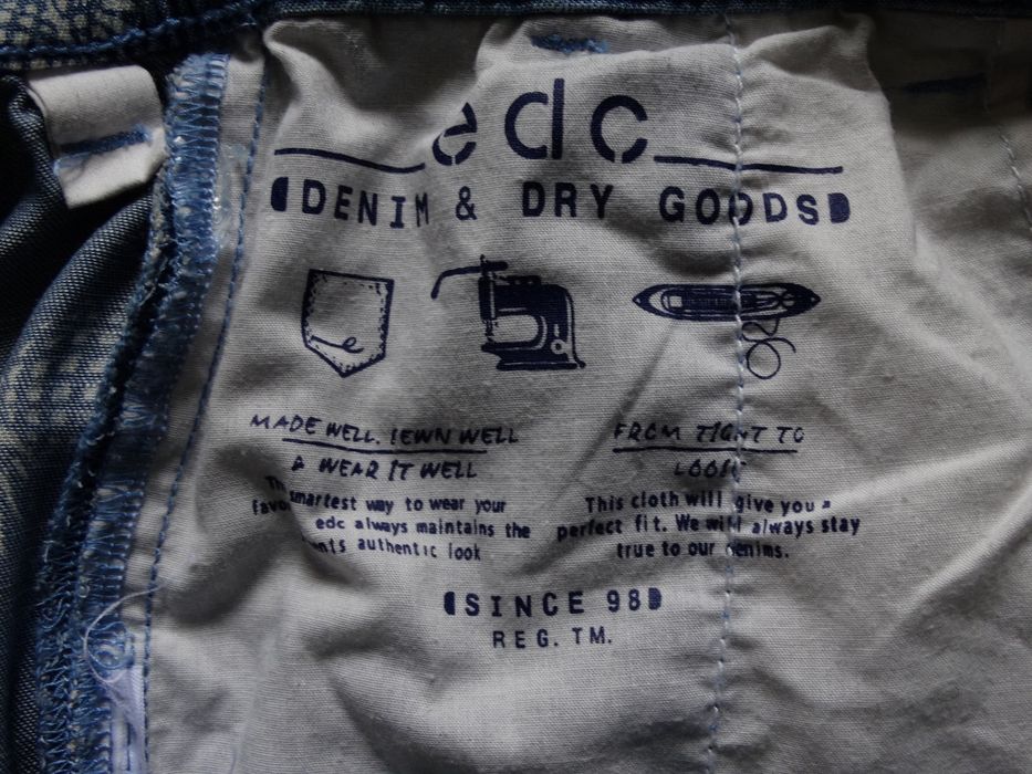 Spodnie letnie rybaczki Esprit rozm. S krótka nogawka