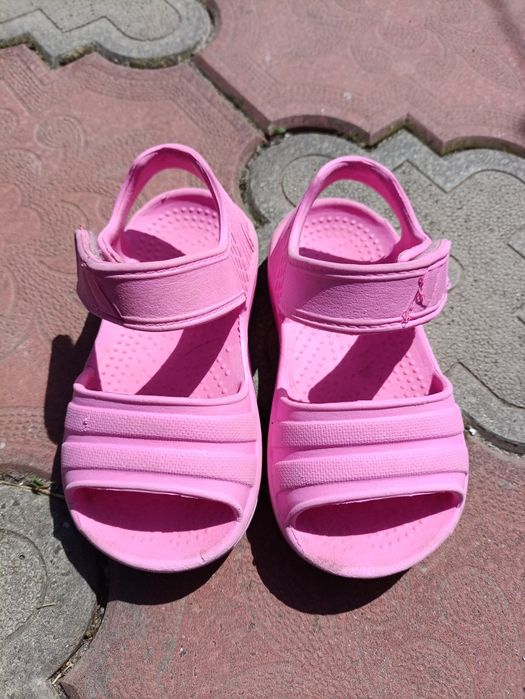 Дитячі босоніжки, пінка