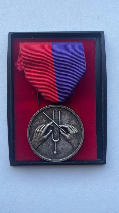 Stary -  Medal
