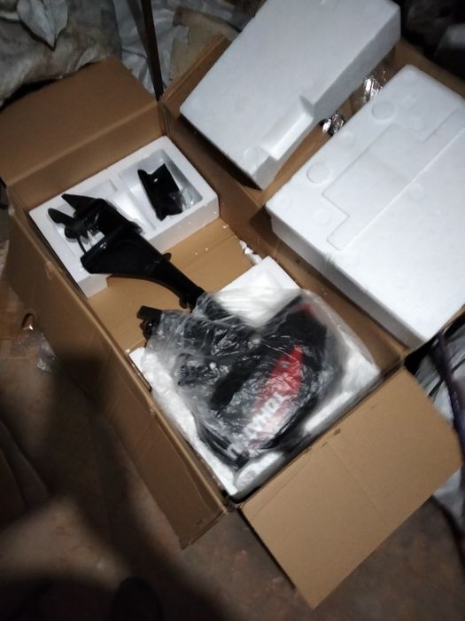 Мотор лодочный Tohatsu Япония.Бесплатная доставка.