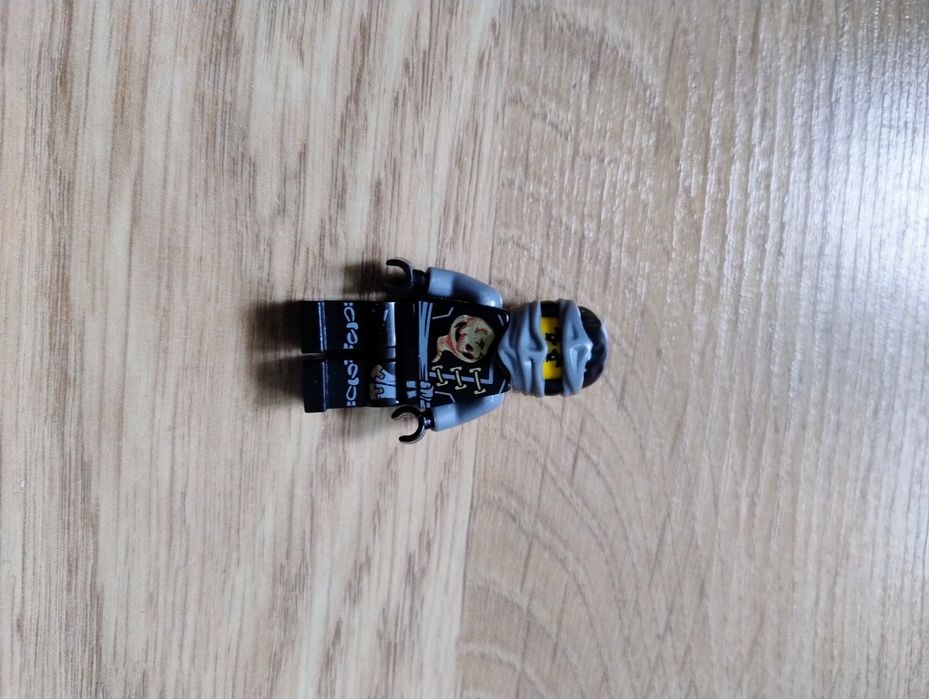 LEGO ninjago cole skybound