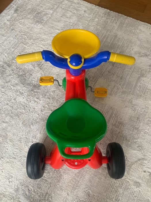 Triciclo para crianças