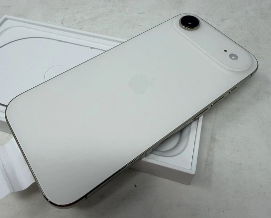 iPhone 17 Air (NUNCA USADO)