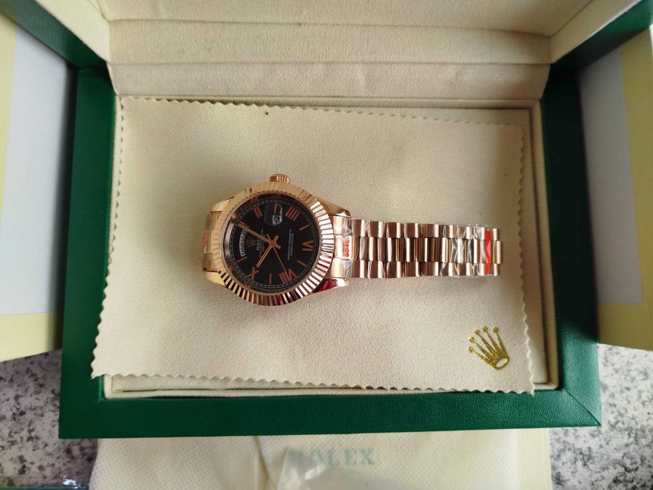 Rose Gold Rolex Novo com acessórios e garantia