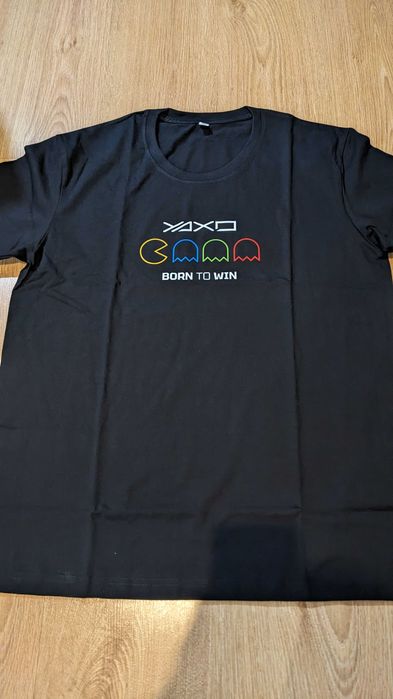 Czarna koszulka born to win