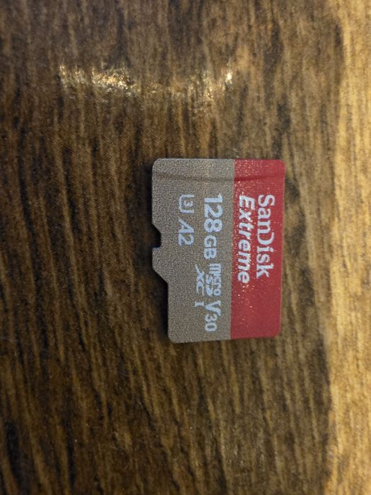 Go pro hero plis karta 128 sandisk extreme