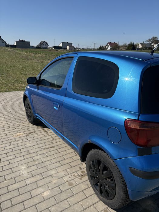 Toyota yaris 1.0 2003 stany dobry