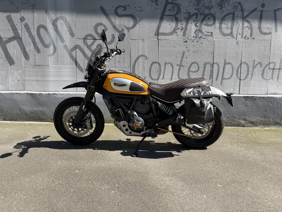 ducati scrambler