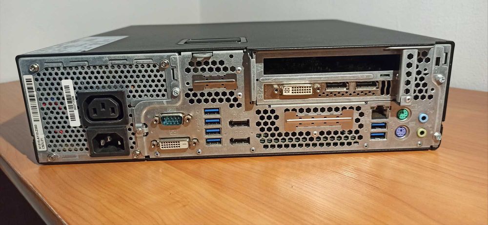 Komputer stacjonarny XEON E3-1240v5 | K2200 4GB | 16GB | 240GB M.2