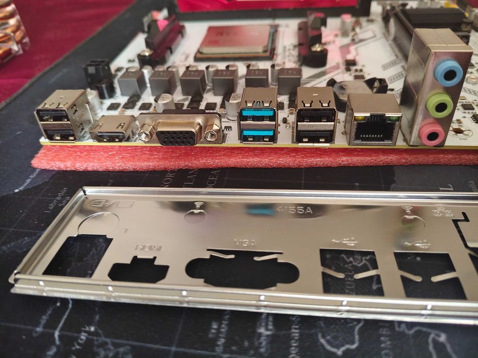 Комплект мат. плата machinist b450 AM4, Ryzen 5 5500 ,ОЗУ 16ГБ 3200Mhz