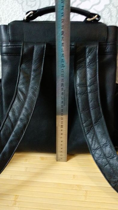 Рюкзак школа прогулка черный натур кожа