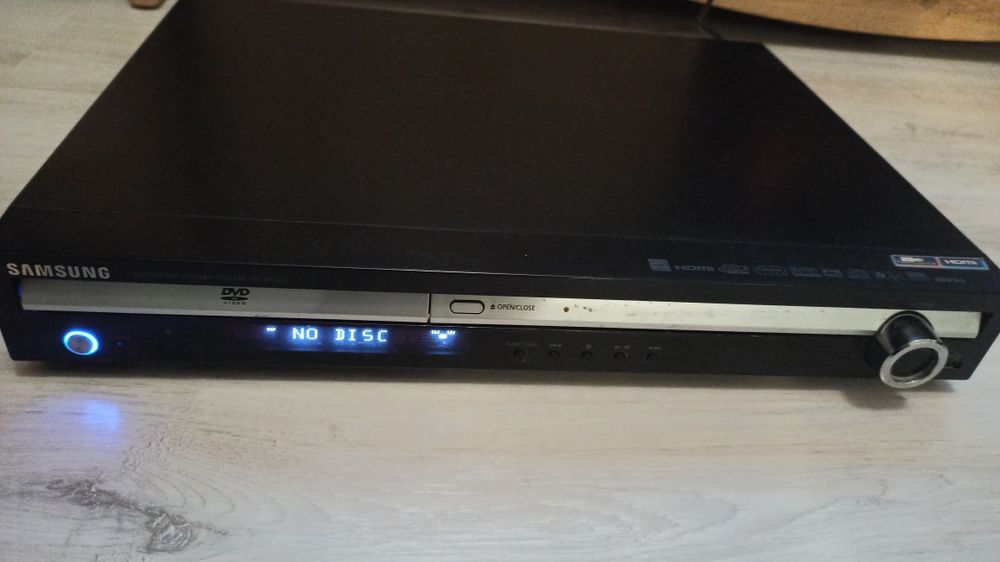 Zestaw kino domowe Samsung 5.1 dvix stan b.dobry