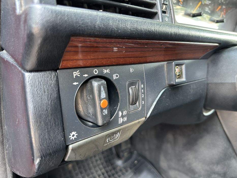 Mercedes-Benz w124