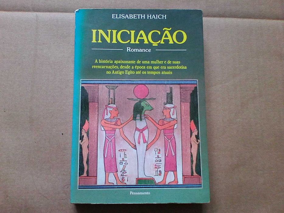 Iniciação Um romance passado no Egito e no século XX