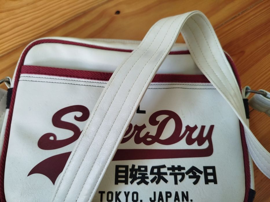 Bolsa tiracolo Superdry
