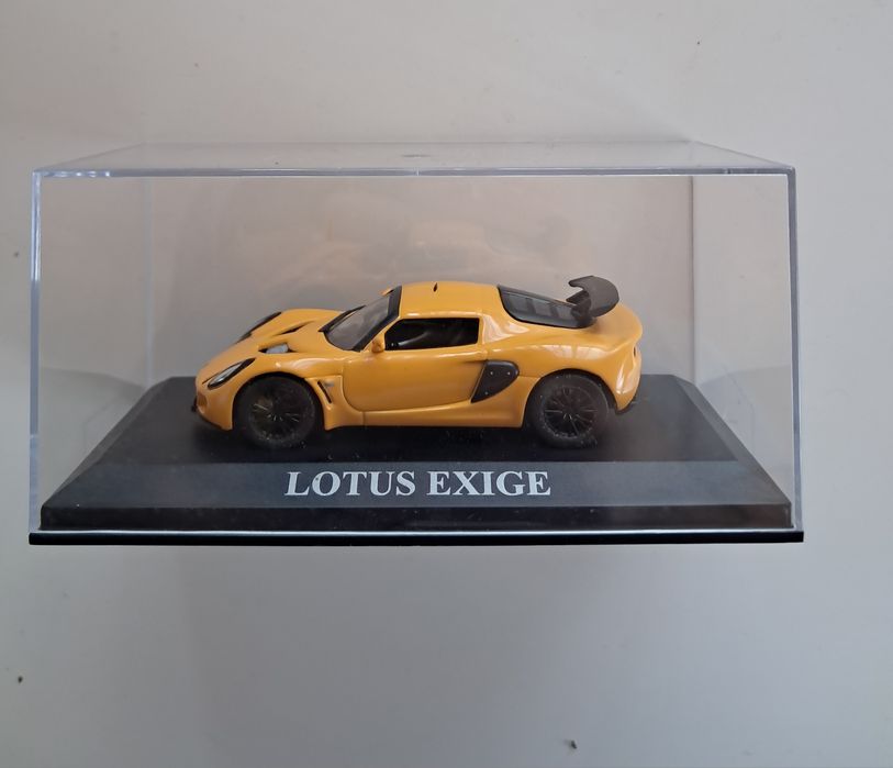 Miniaturas escala 1:43