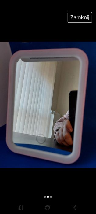 Lusterko z podświetleniem