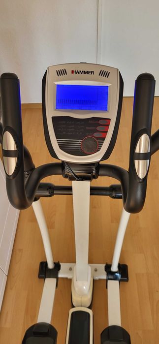 Solidny orbitrek Hammer