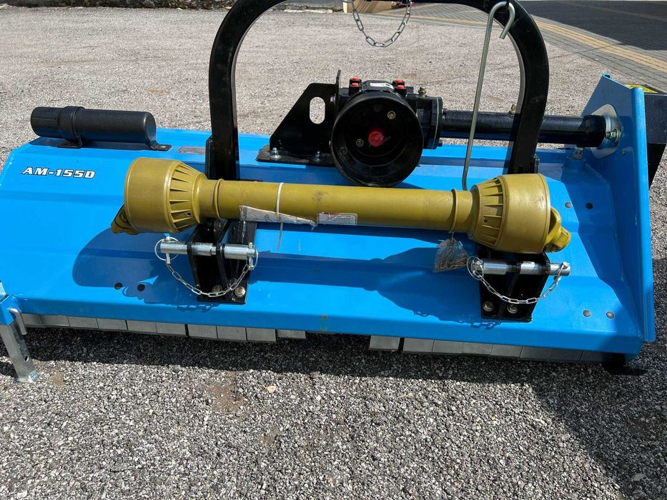 kosiarka mulczer traktorek bijakowa do trawy w ogrodzie