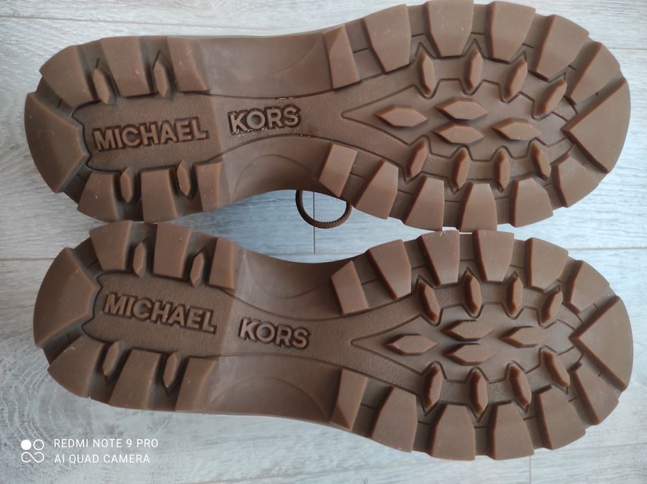 Ботинки женские, фирма Michael kors, размер 36.