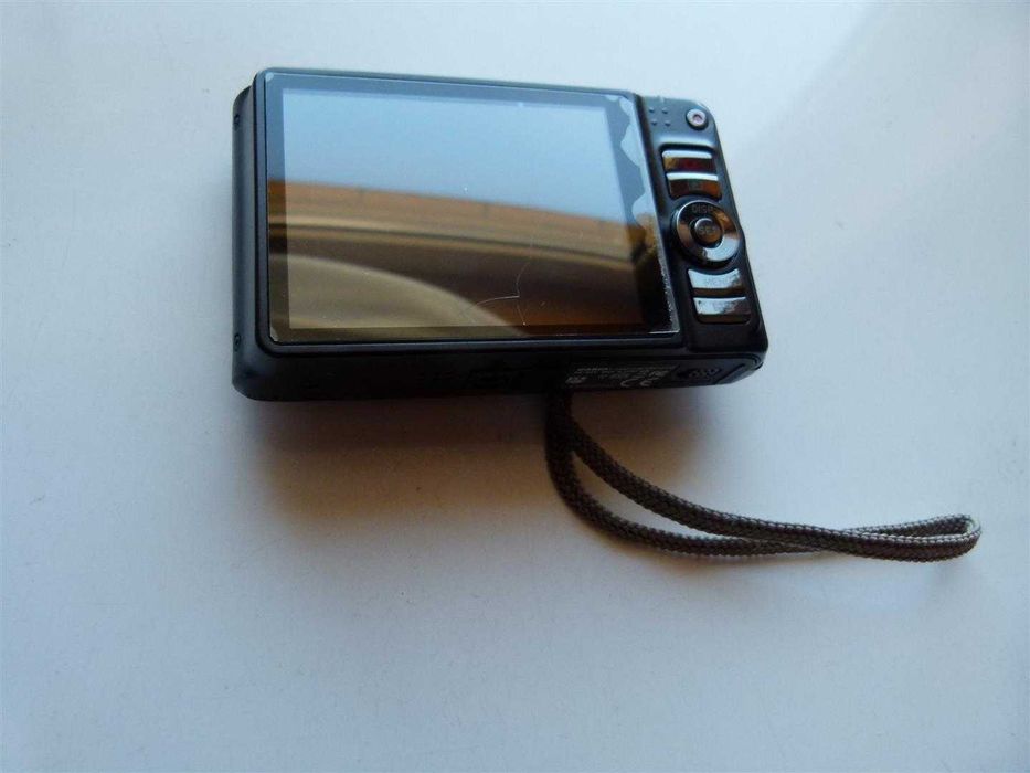 Casio Exilim EX-H15;14.1Mpx.Zoom 10xoptico.CARGA 1000fotos;ler anuncio