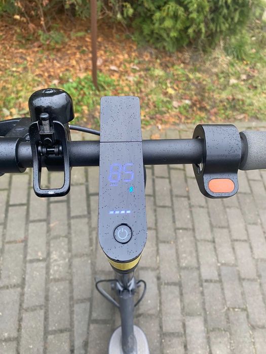 Sprzedam hulajnogę elektryczną