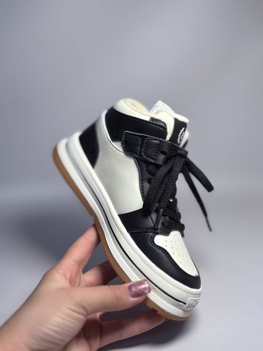 Дитячі утеплені кросівки Nik:e з натуральної шкіри розміри 31-33