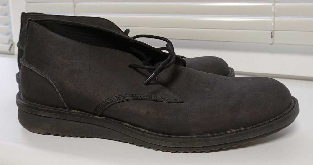 Продаю чоловічі черевики Kenneth Cole New York.