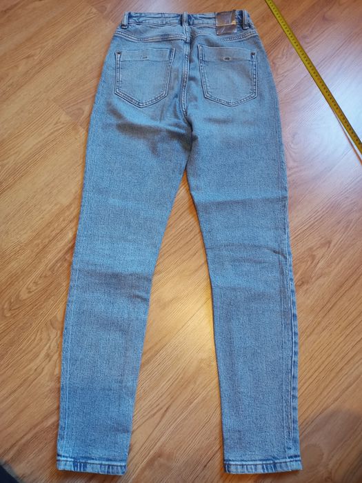 Spodnie jeansowe Zara 36 mom wysoki stan