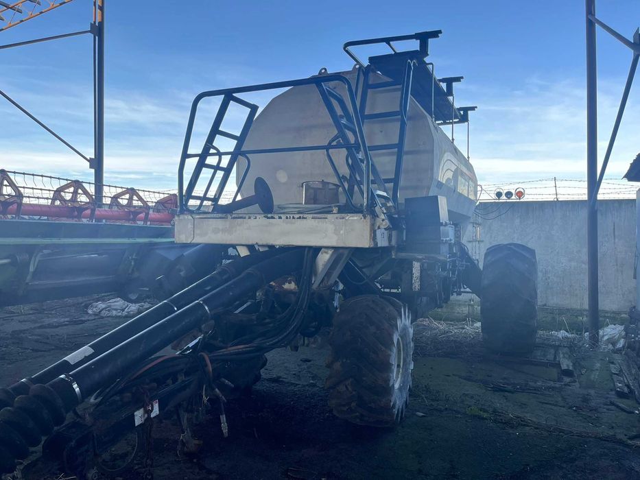 Бункер Bourgault 6350