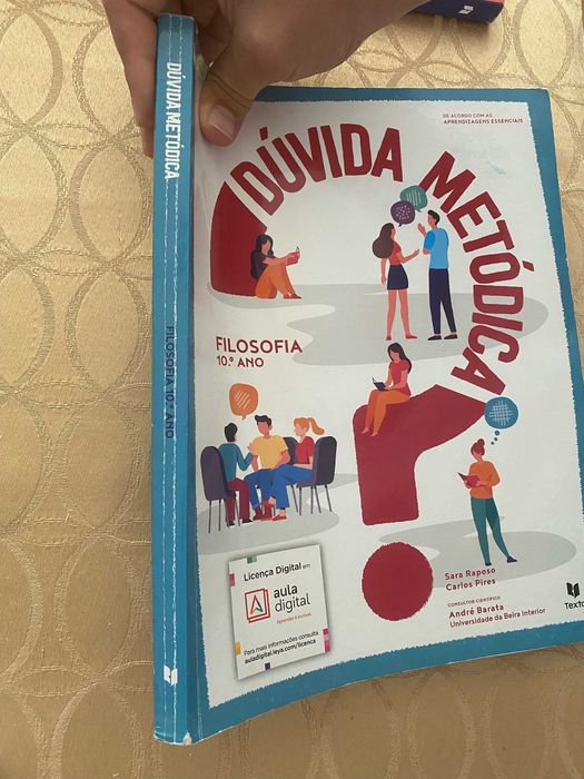 Dúvida metódica 10 ano Filosofia