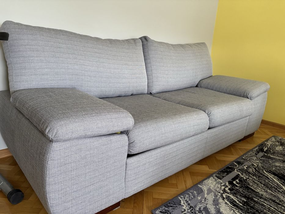 Kanapa rozkladana popiel