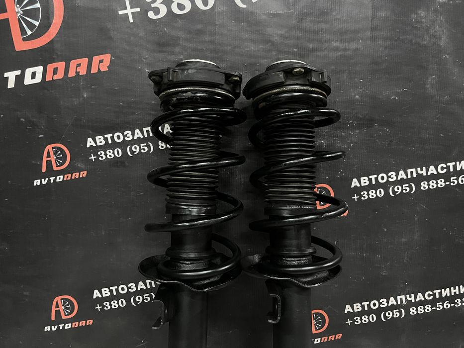Амортизатори VW Golf 5 6 Plus Audi A3 Seat Leon Стойка Стійка Пружина