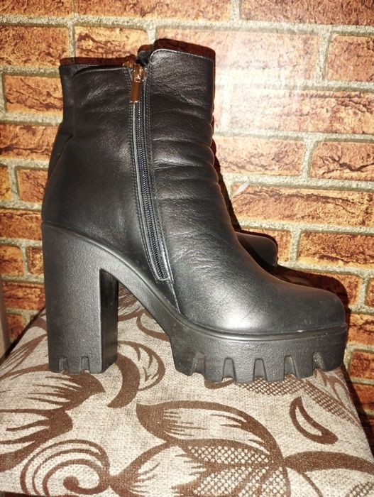 Продам полусапожки,зима