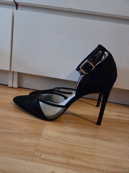 Zara oryginalne piękne szpilki 40