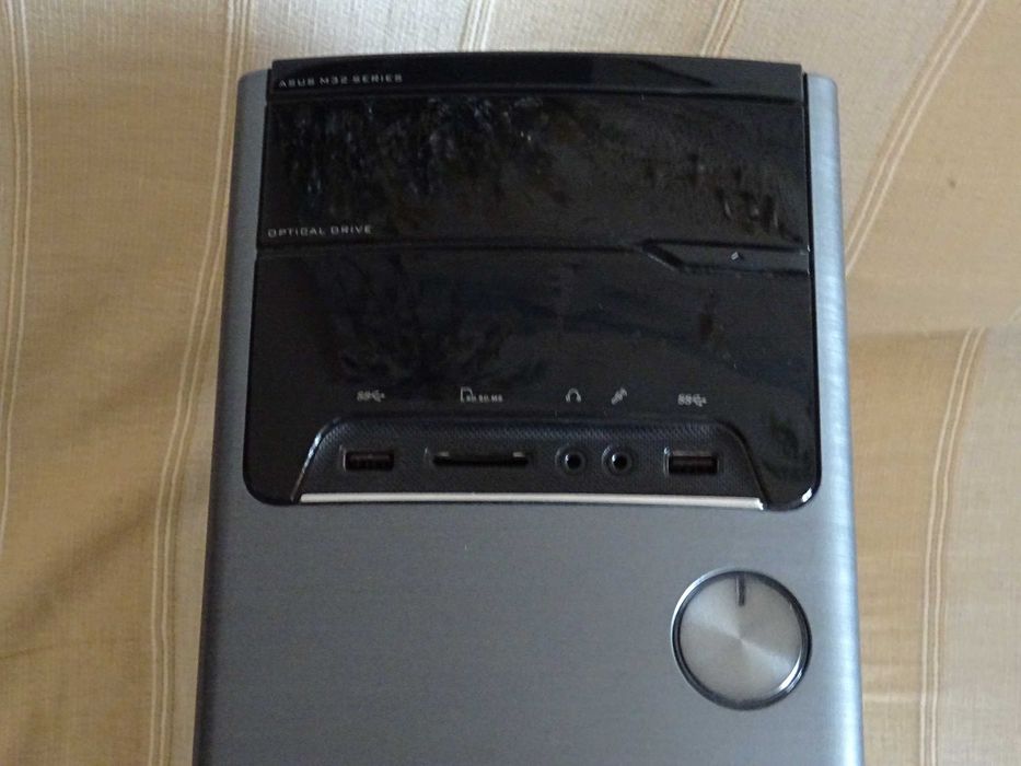 Computador Desktop Asus Tecnologia