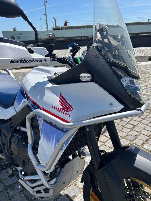Honda Transalp XL750 com Garantia até 09/2028