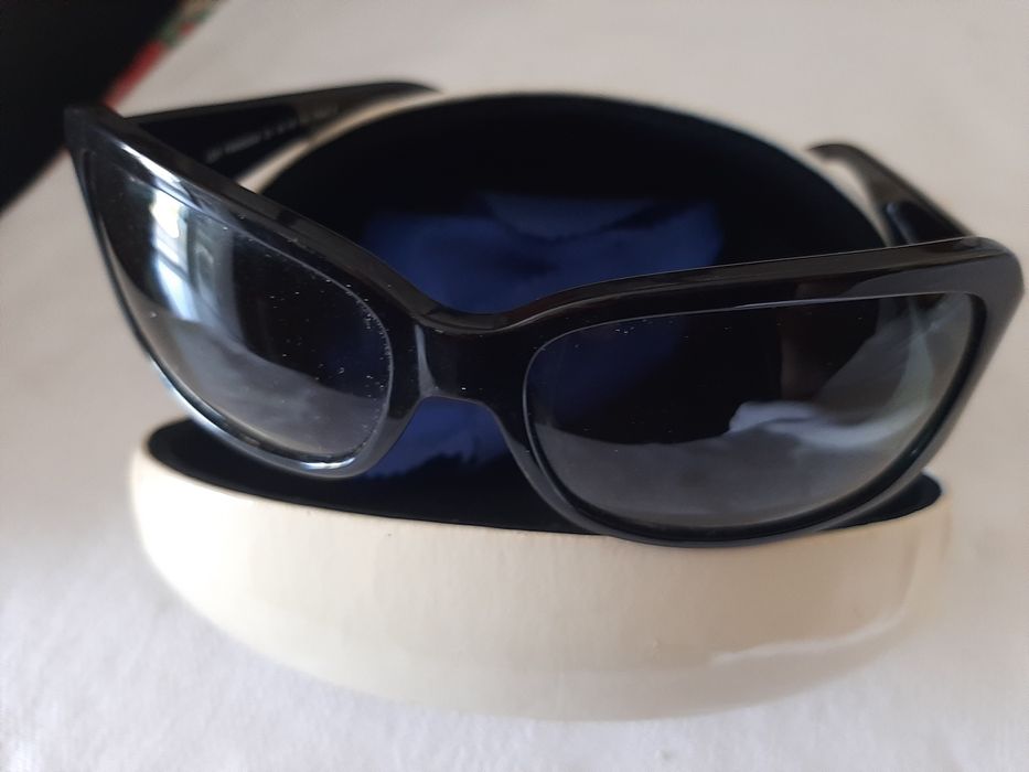 Oculos sol originais novos