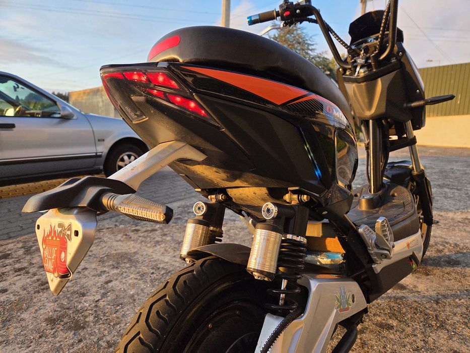 Scooter eletrica